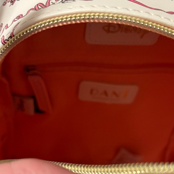 Danielle Nicole Pink/White Disney Aristocats Marie Backpack - Picture 4 of 9